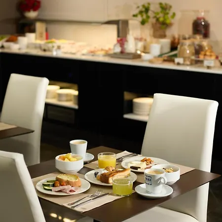 1881 Gran Rosellon Hotel 4*